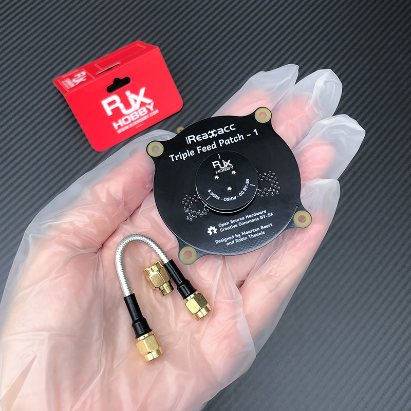 RJXHOBBY 9.4 14dBi  5.8GHz Triple Feed Patch SMA Connector Extremely Low Sidelobes Antenna High Gain