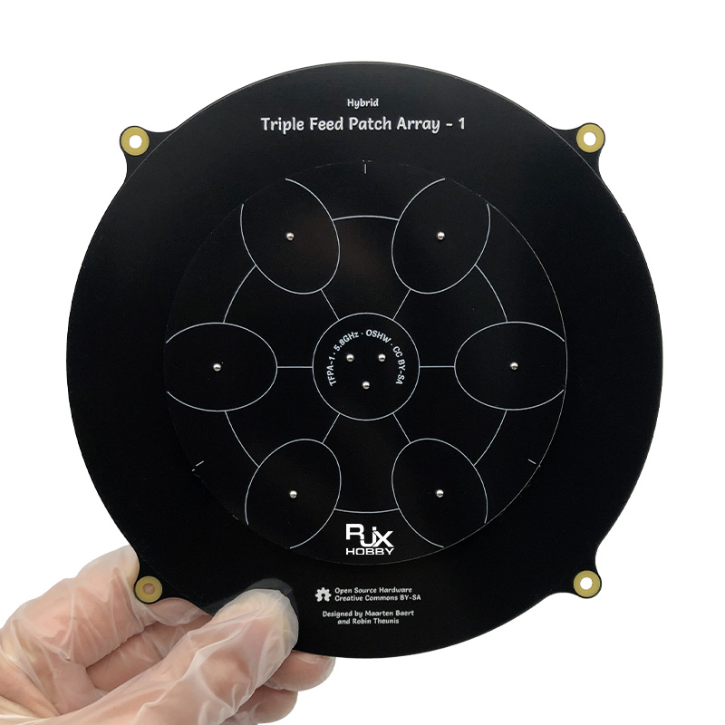 RJXHOBBY 9.4 14dBi  5.8GHz Triple Feed Patch SMA Connector Extremely Low Sidelobes Antenna High Gain